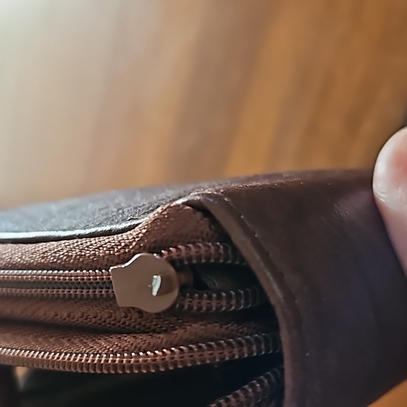 Burton leather wallet - Picture 5 of 6